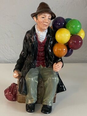 Vintage Royal Doulton England The Balloon Man Porcelain Signed HN 1954 Figure
